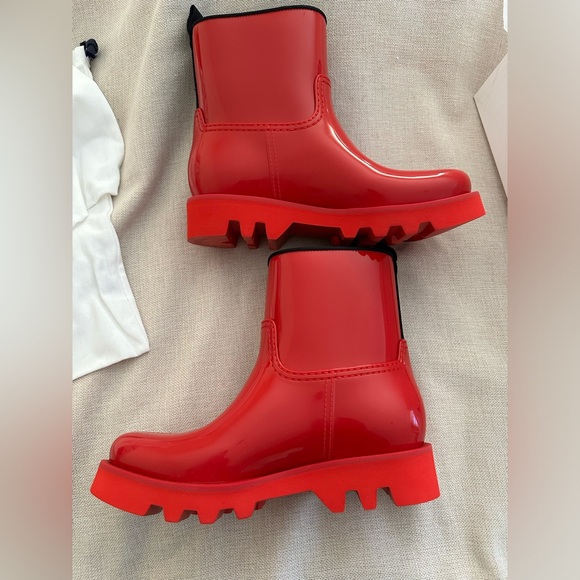 MONCLER
Ginette logo-appliquéd glossed-rubber rain boots new never used with box - Picture 10 of 16